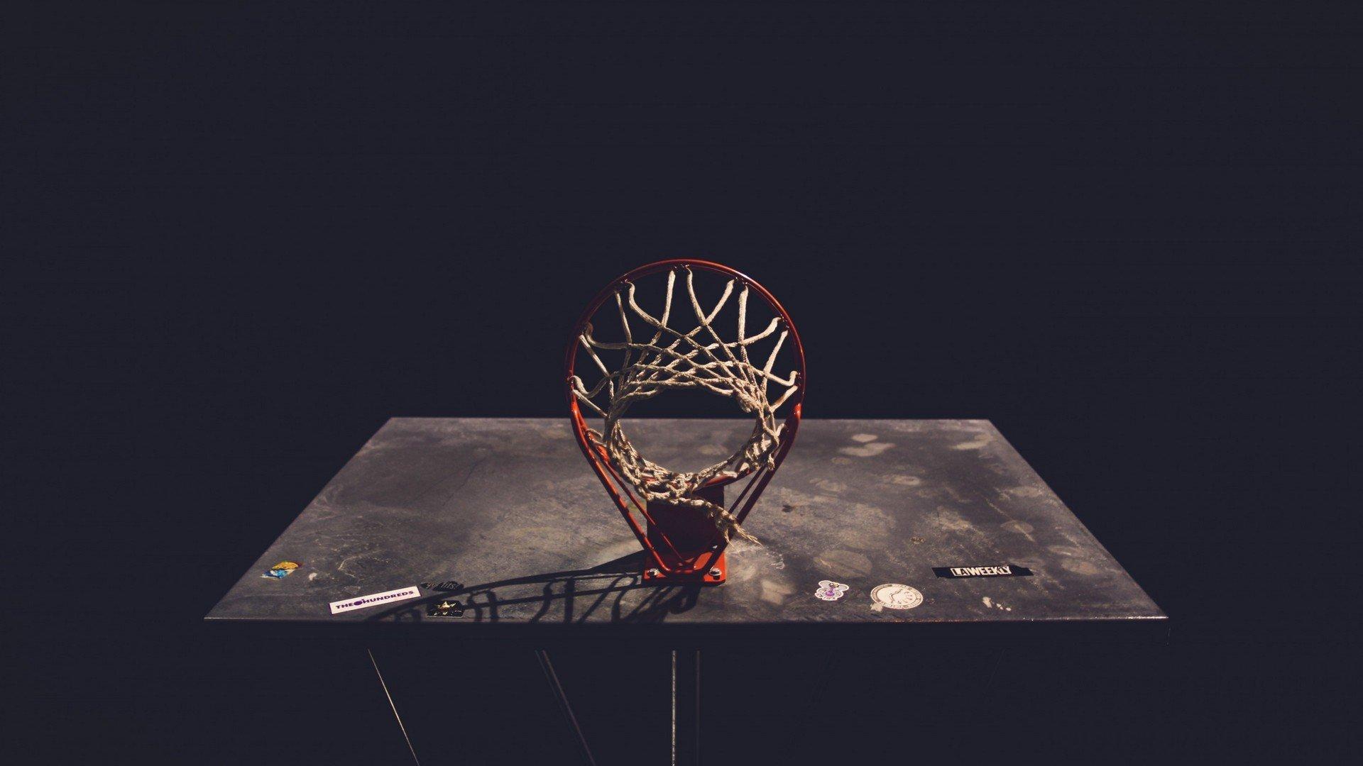 火爆的戴维斯状态依旧，愤怒的贝弗利难挽局面